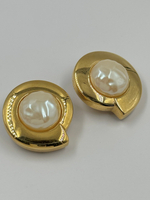 Клипсы с «жемчугом» Givenchy