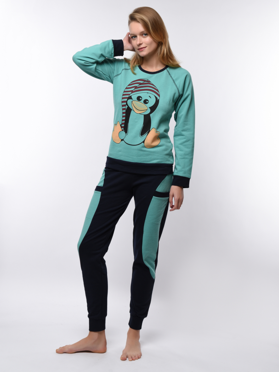 Костюм женский