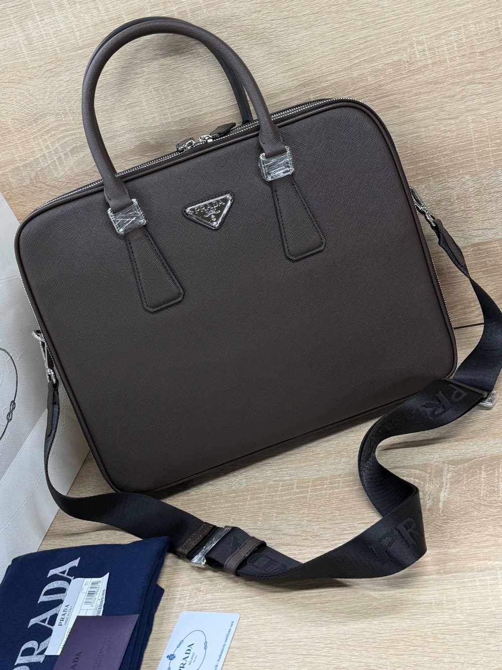 Портфель Prada