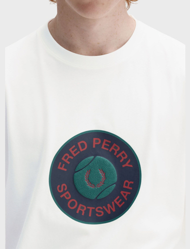 Футболка FRED PERRY Tennis Badge Graphic T-Shirt