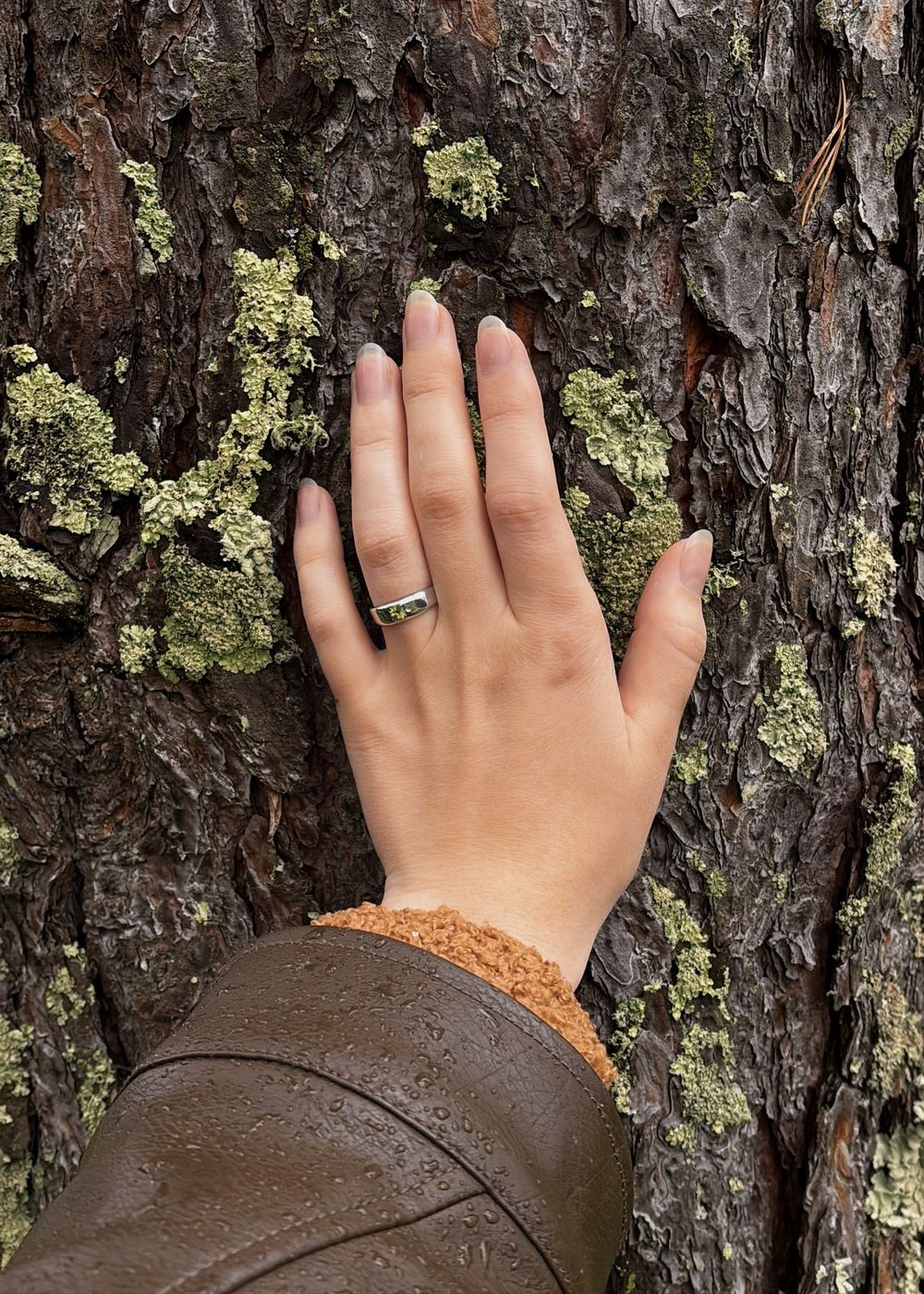 Кольцо Crystal Round с хризолитом