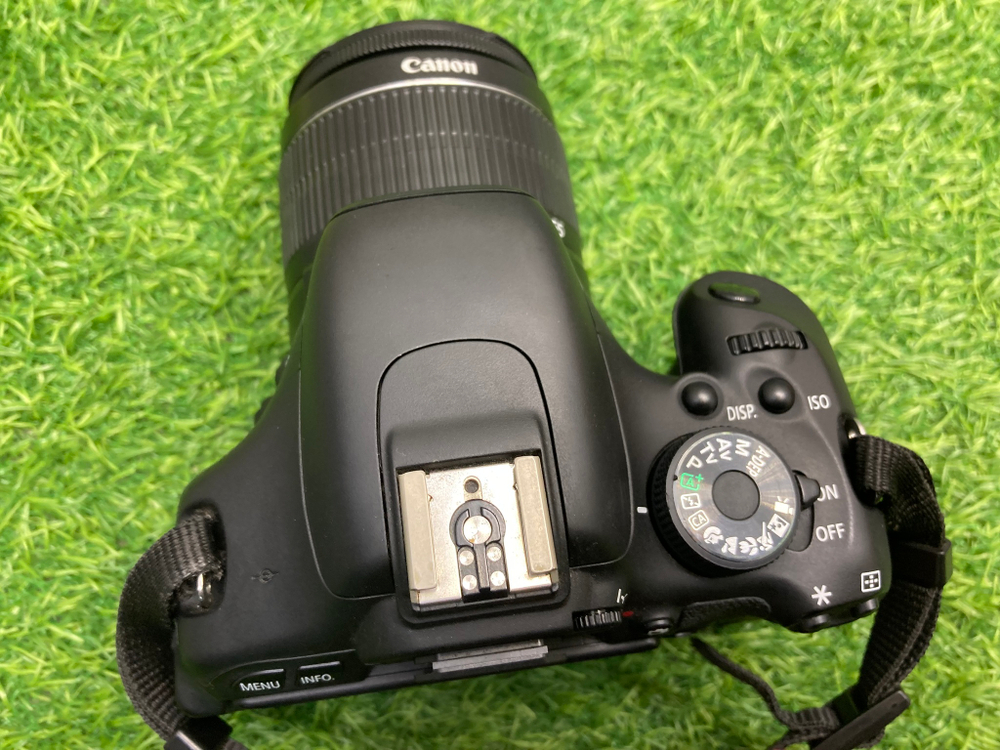 Canon 600D Kit 18-55mm 3.5-5.6 III 22.500 кадров