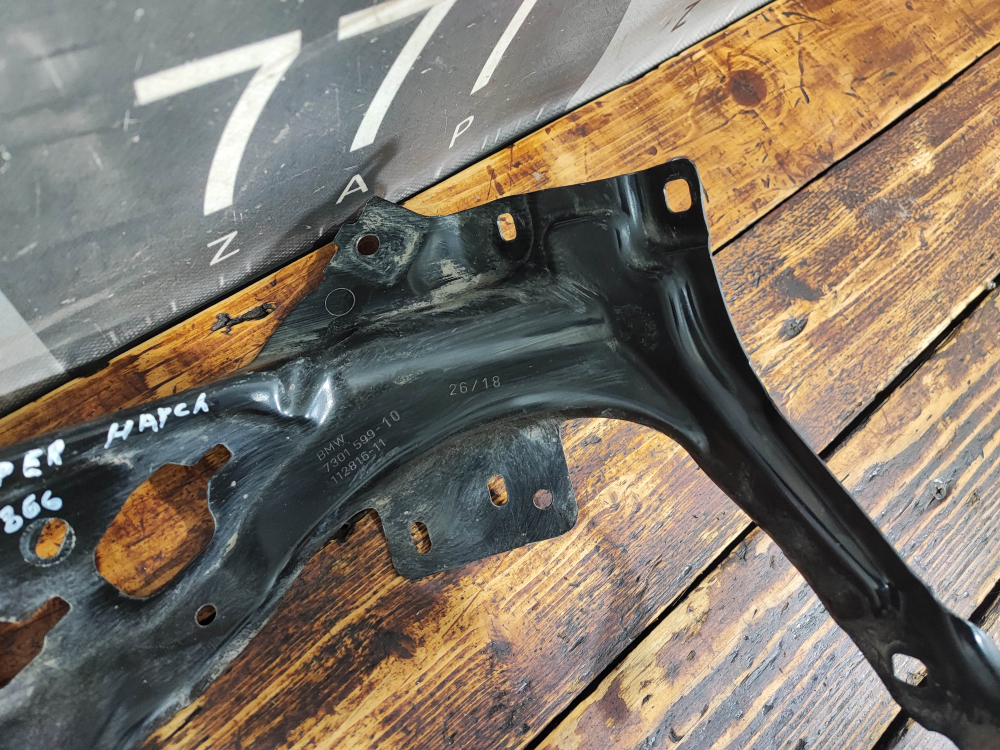 Кронштейн фары левый MINI Hatch (F55/F56)  Б/У Оригинал 51647301599