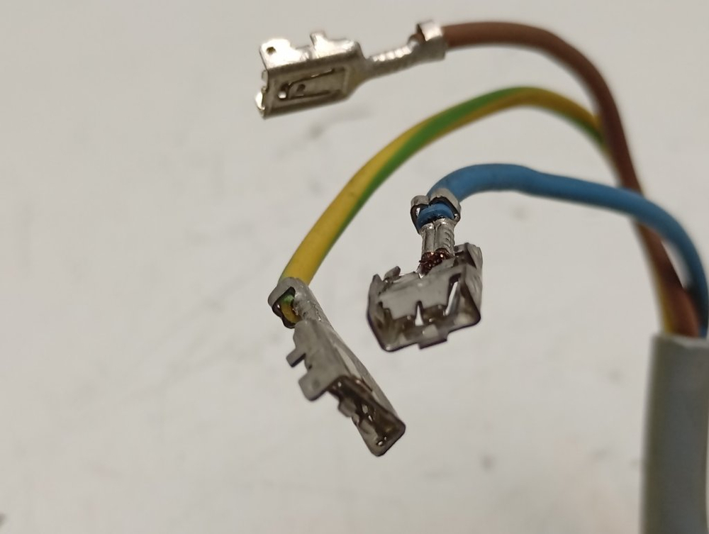 AWS61012 кт61 Сетевой шнур для стиральной машины Whirlpool AWS61012 б/у