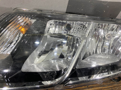 Фара левая Lada Largus 21-нв Б/У Оригинал 8450092037