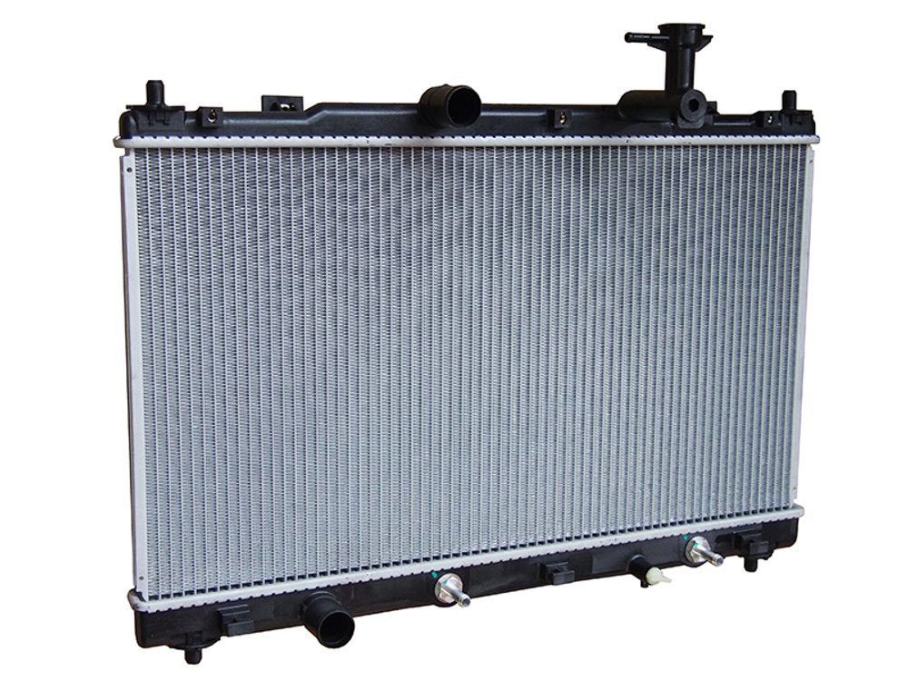 Радиатор охлаждения Suzuki SX4