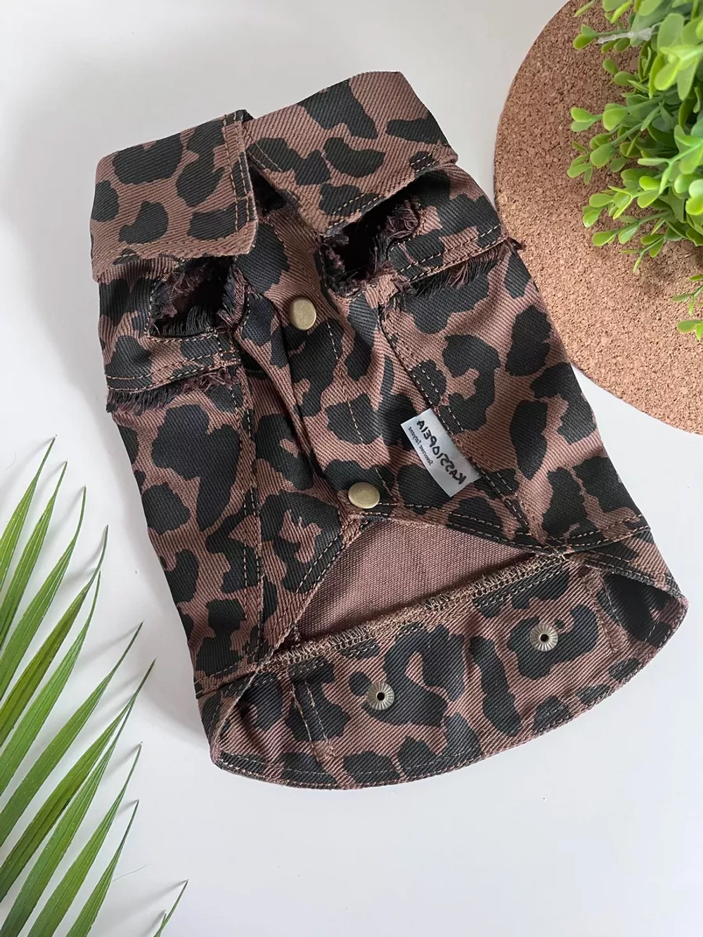 Жилет джинсовый для собак и кошек