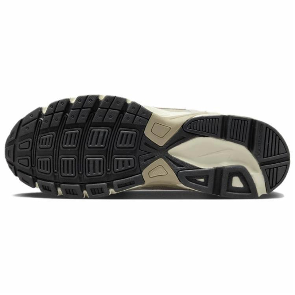 Кроссовки Nike Initiator