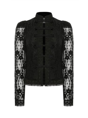 Жакет из кружева