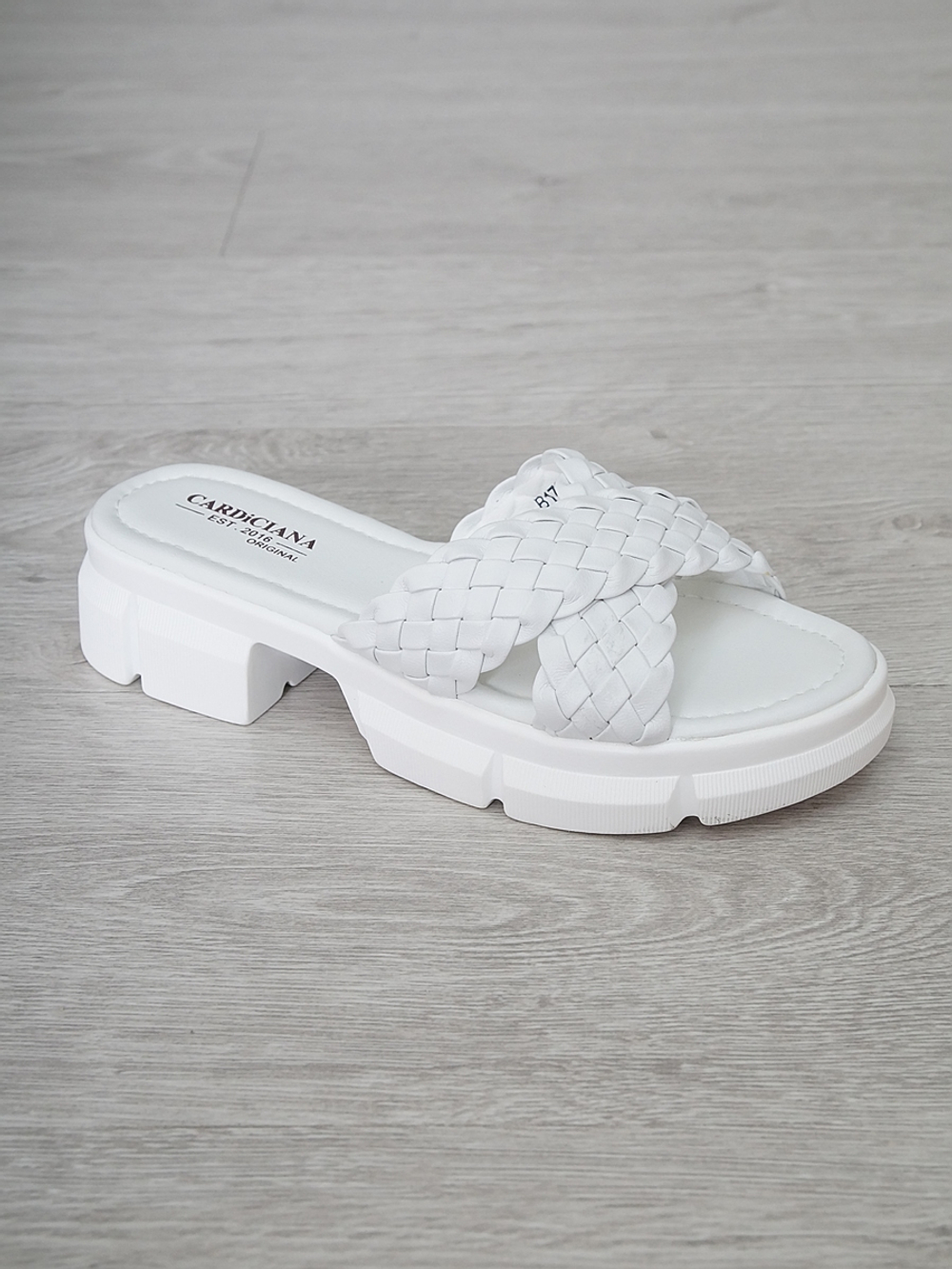 Шлепанцы женские CARDICIANA B178-1