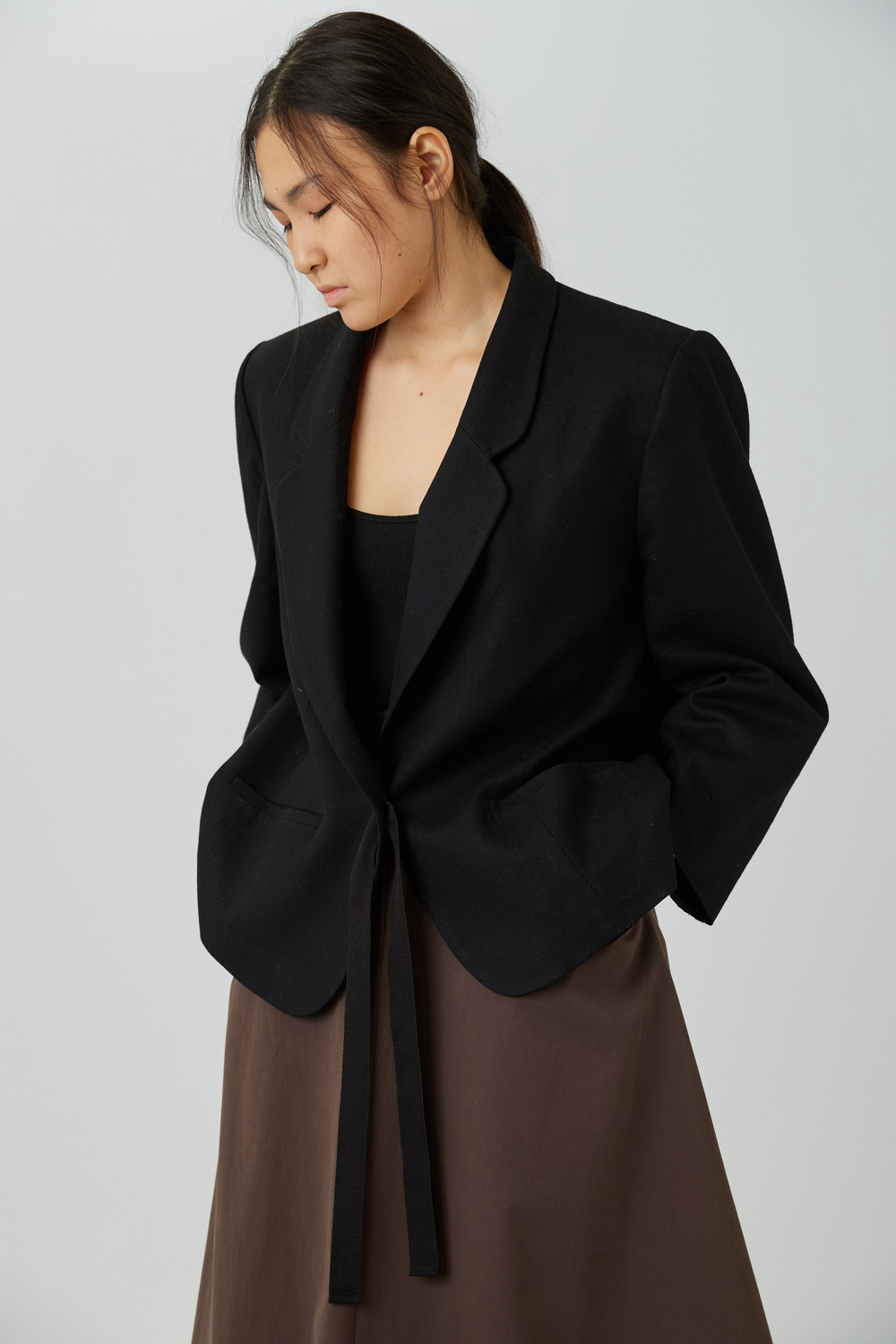 Винтажный жакет из чёрной шерсти 