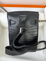 Сумка-мессенджер Hermes из кожи крокодила
