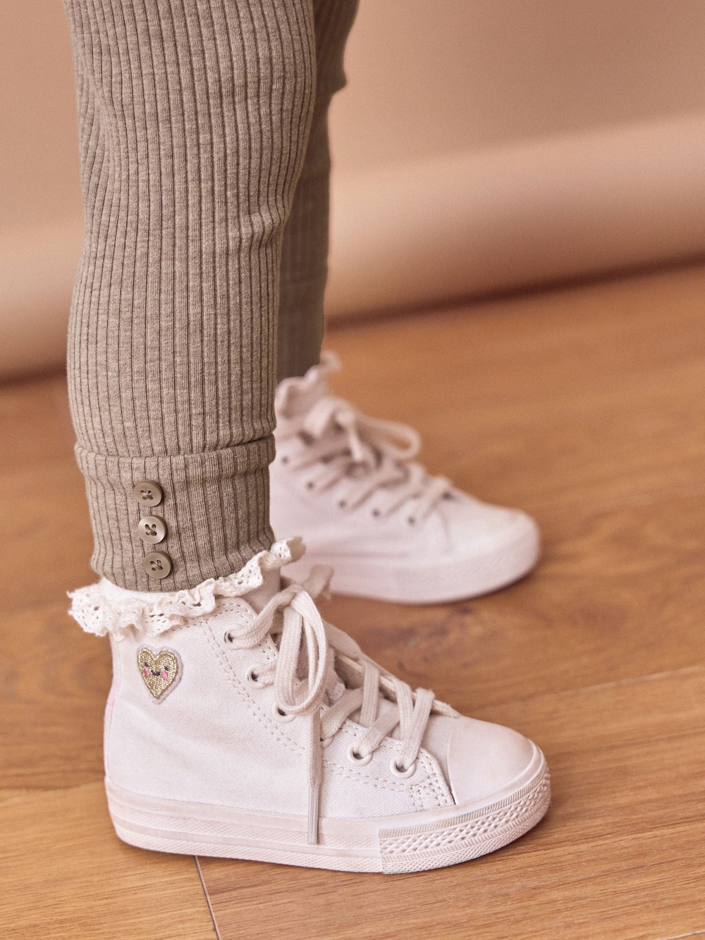 Кардиган с капюшоном и легинсы в комплекте для девочки Next 386-082, Хаки