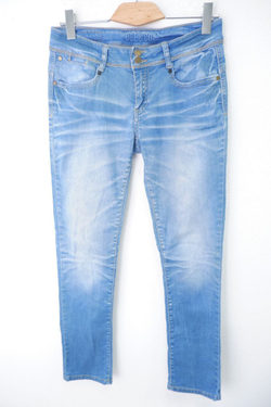 Джинсы Oge&Co базовые 44 размер