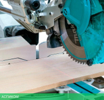 Торцовочная пила Makita LS1219