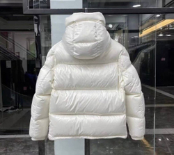 Пуховик Moncler Montbeliard