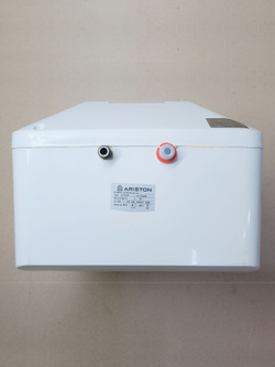 Бойлер ARISTON AG 300R