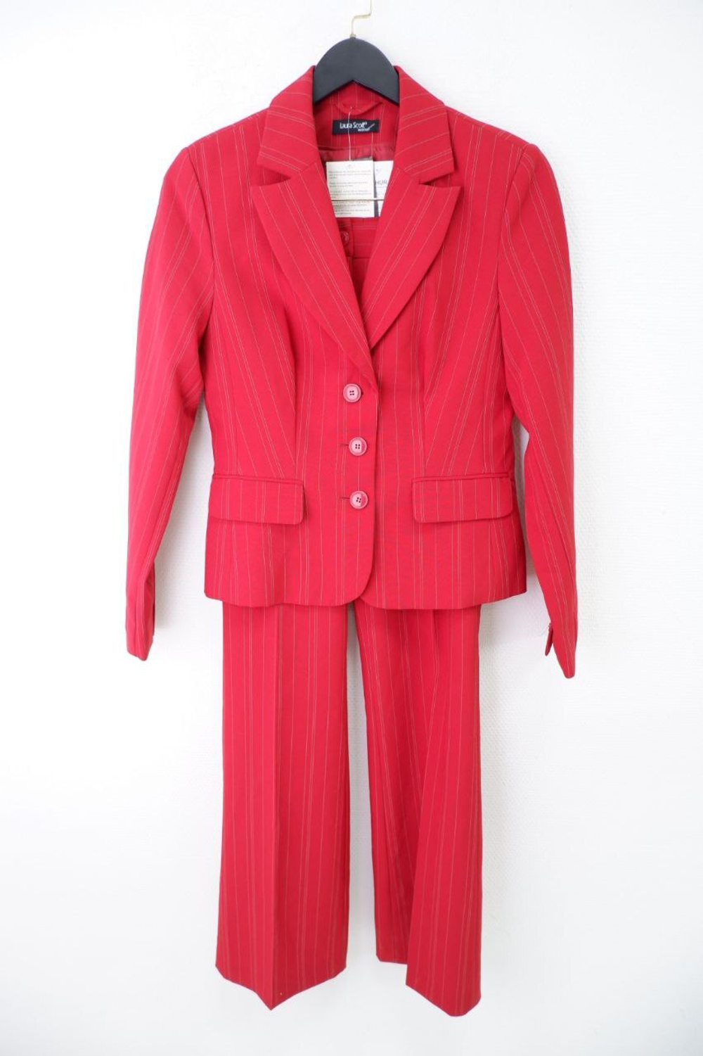 Костюм Laura Scott брючный 44 размер, новый