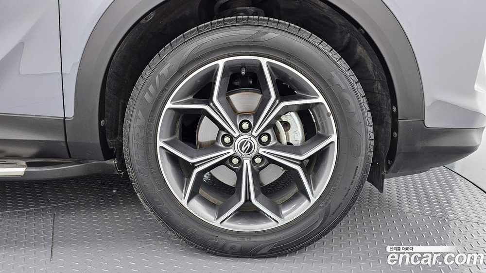 KG Mobility (Ssangyong) Beautiful Korando Дизель 1.6 2WD C5 (12.2019)