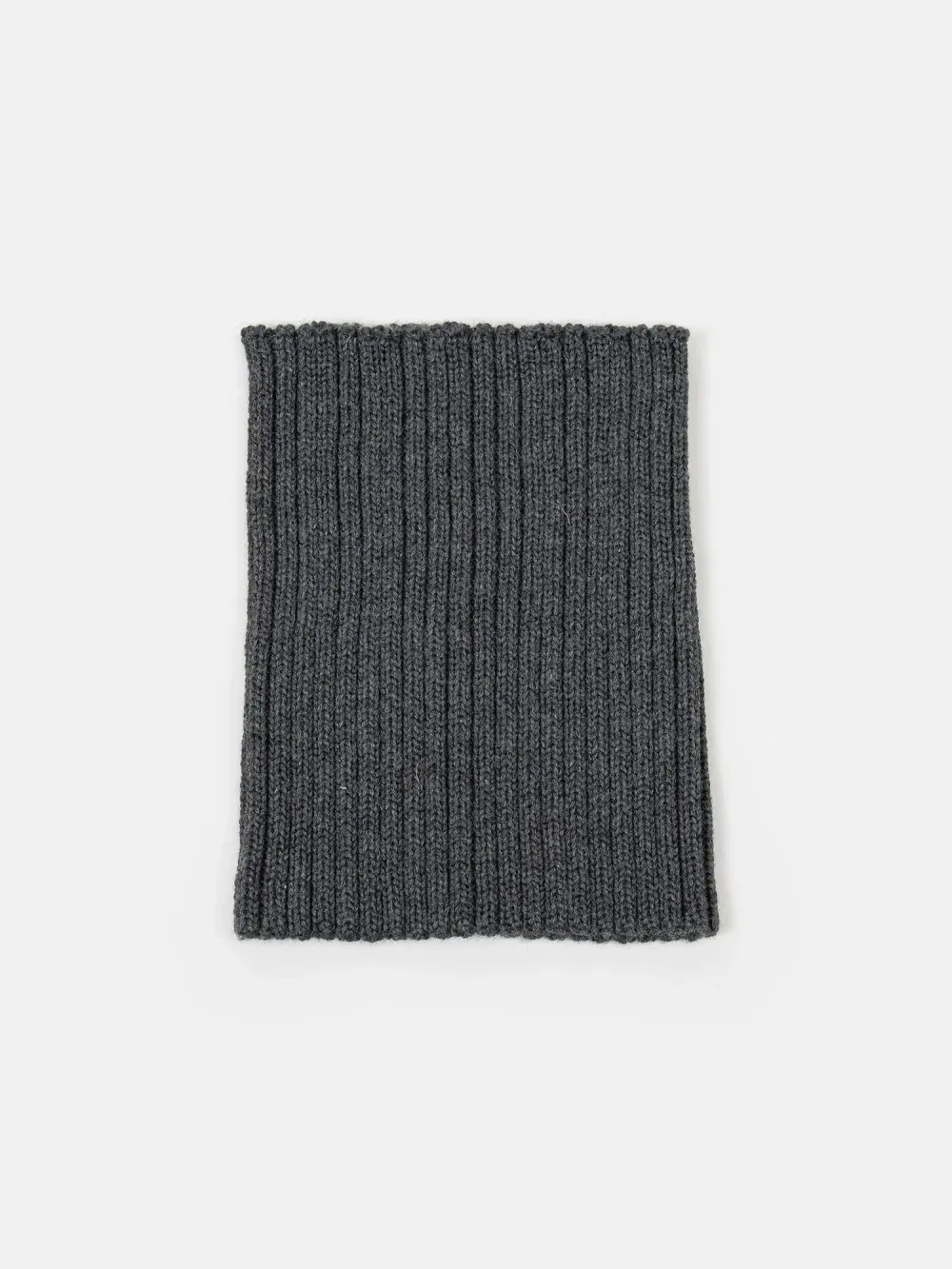 Снуд из смесовой шерсти "Графит" вертикальная вязка