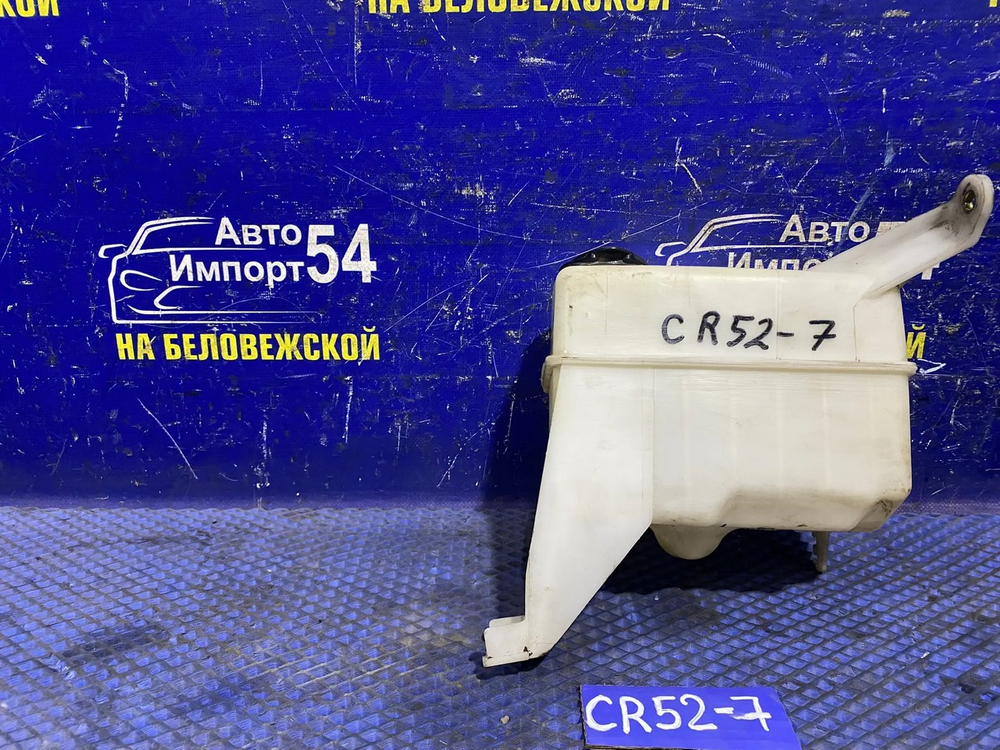 Бачок омывателя TOYOTA LITEACE 2001