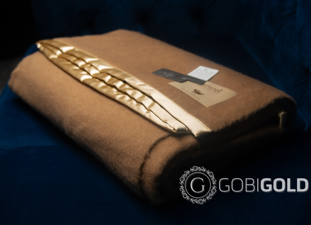 Одеяло тканое из 100% верблюжьей шерсти ERDENET