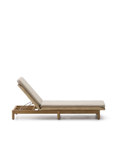 Шезлонг Galea из тикового дерева и синтетического ротанга Испания La Forma