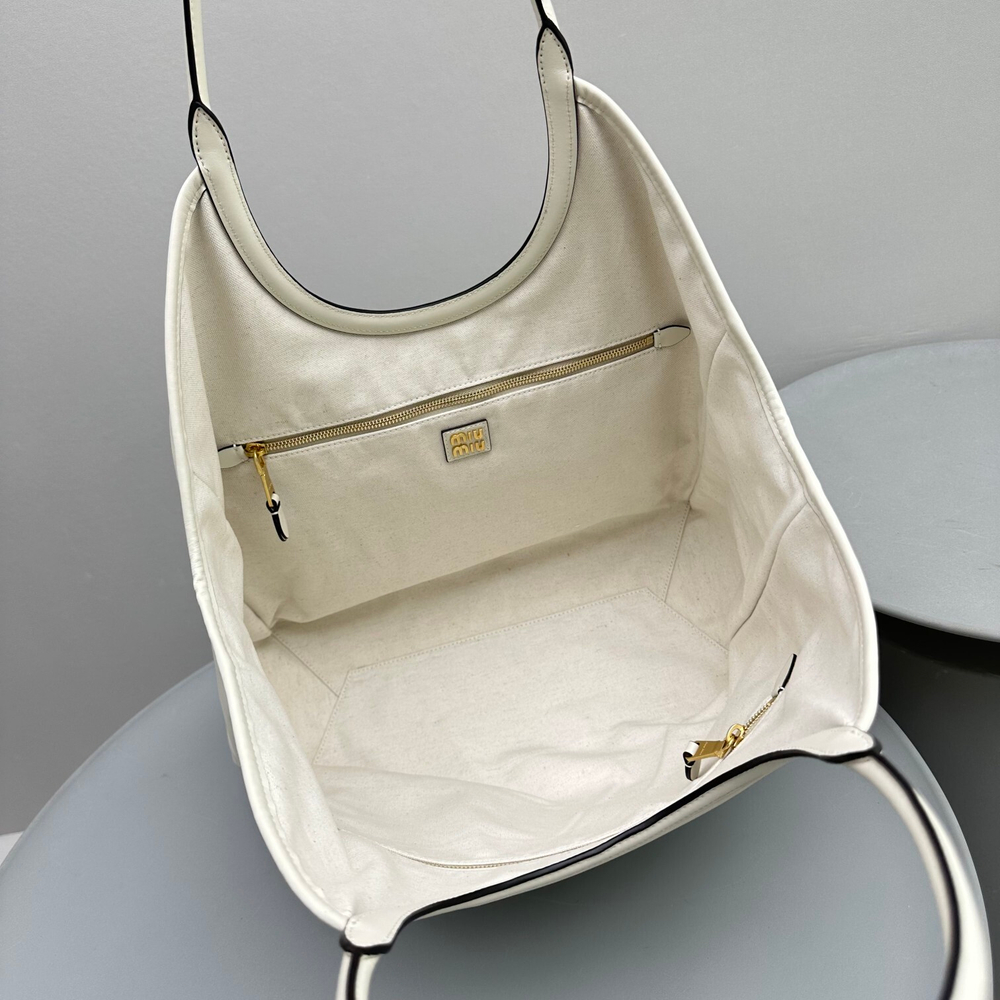 Miu Miu Ivy Large Bag 37 cm