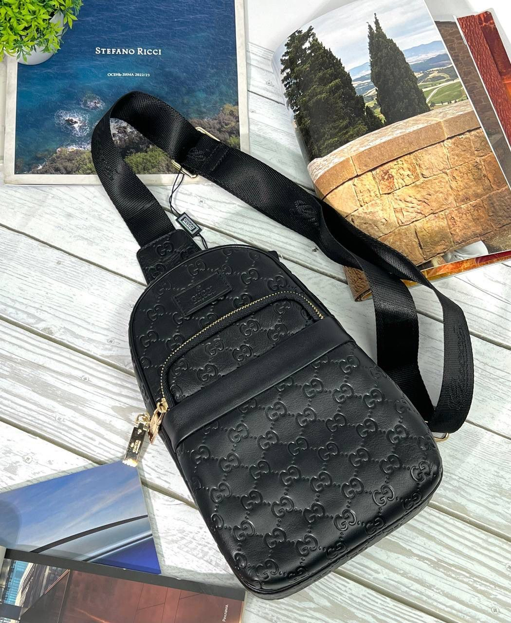 Сумка-слинг Gucci