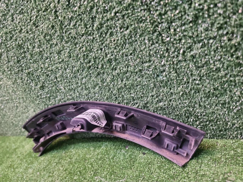 Накладка бампера левая Volvo V60 2 (2018-н.в.)