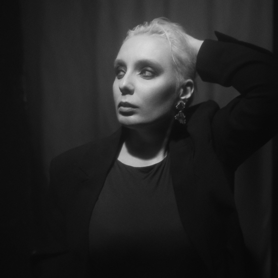 ЯНИНА ЕРМАКОВА