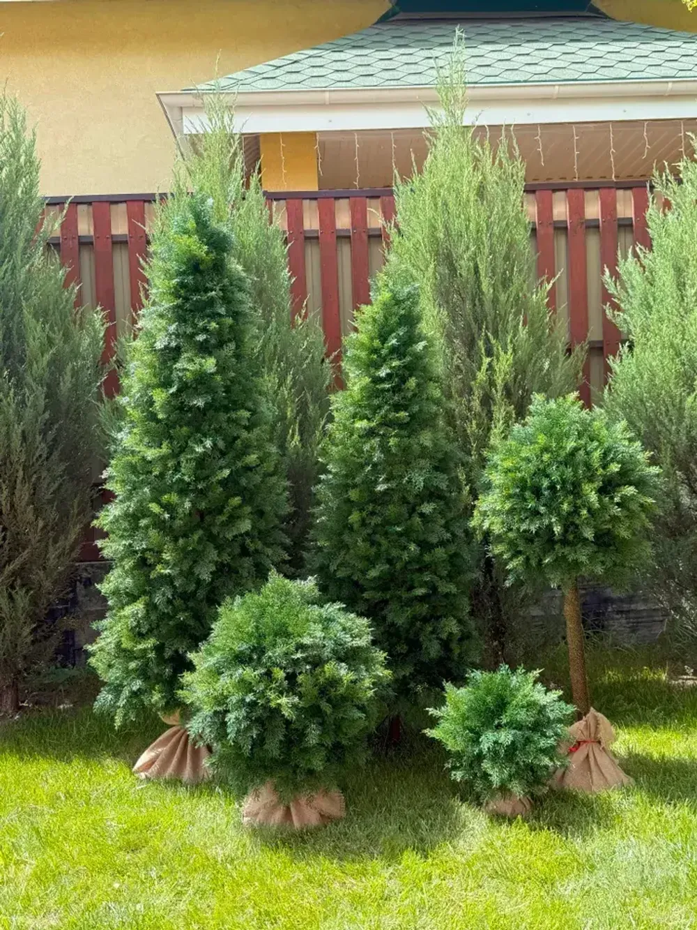 Искусственная Туя-Шар на ножке / туя Чупа Чупс (Литая хвоя) 80 см \ 115 см