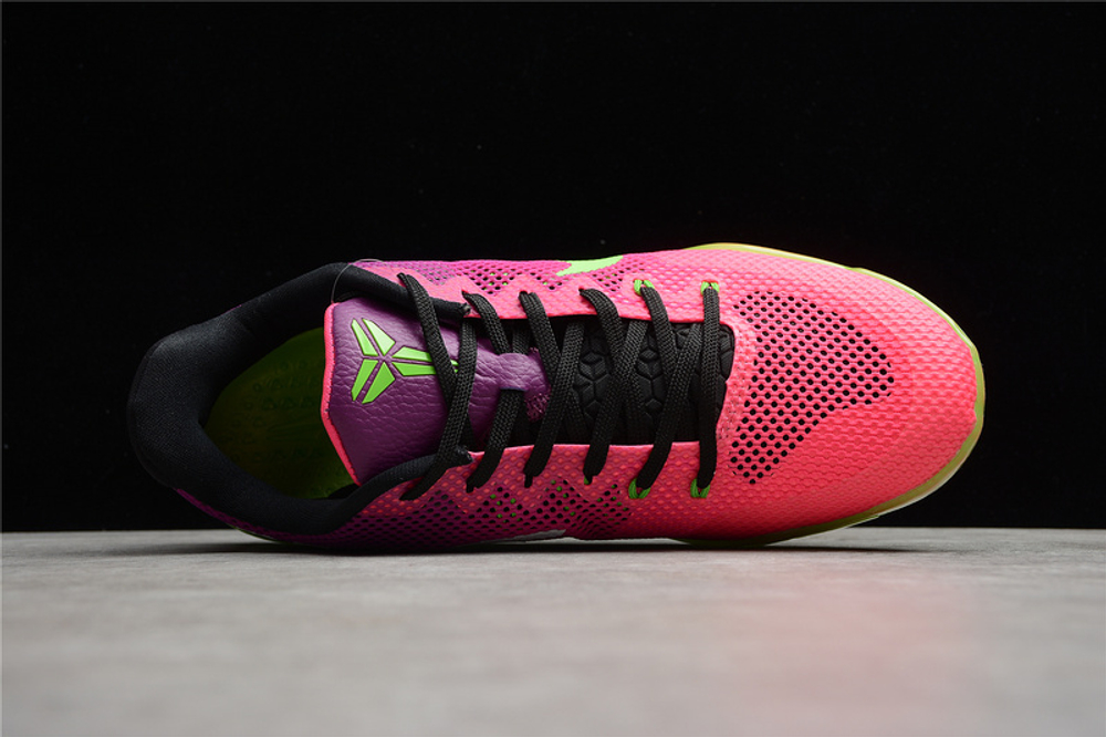 Nike Kobe 11 EM Low Mambacurial