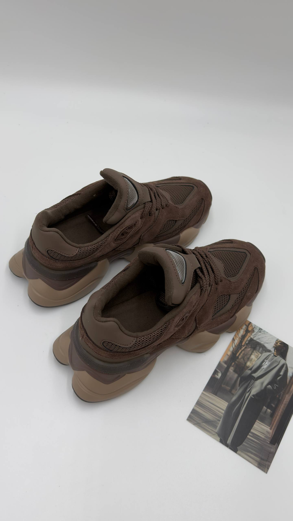 Кроссовки женские натуральная кожа/замша артикул 8888-40 цвет"шоколадный"