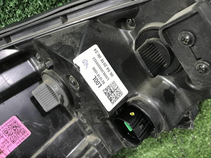 Фара левая KIA Sportage 4 QL (2016-2018) галоген