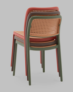 Стул Yona пластиковый коричневый