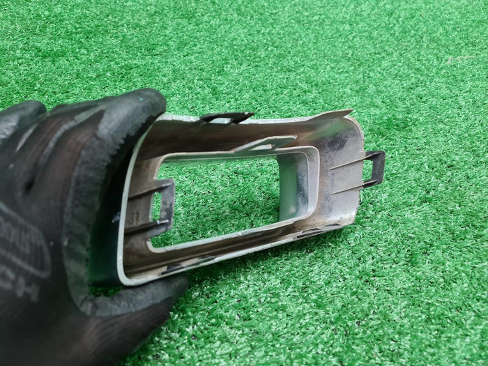 Насадка глушителя правая Changan CS95 (2023-н.в.)