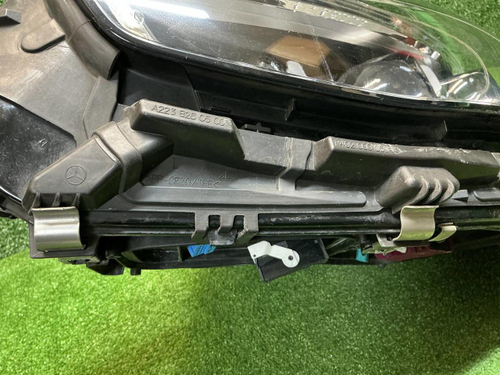 Фара левая Mercedes S W223 (20-нв) Digital Light