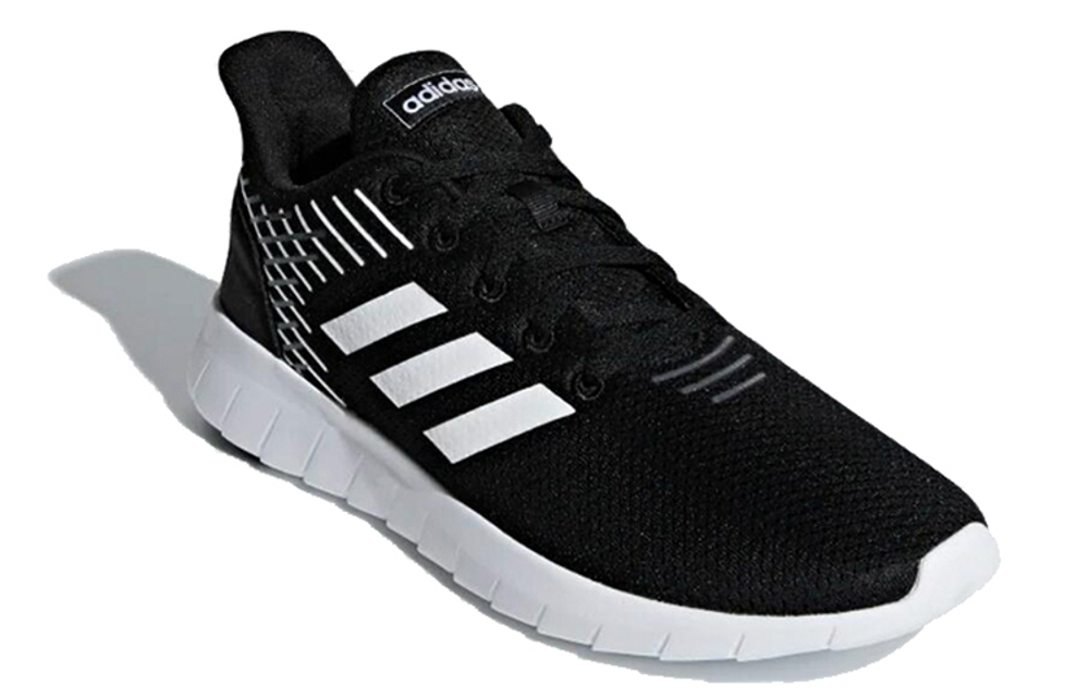Кроссовки Adidas Asweerun
