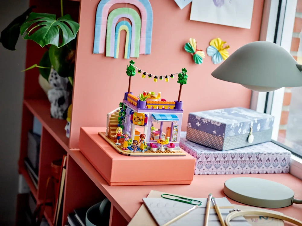 Конструктор LEGO Friends 41747 Закусочная Хартлейк-Сити
