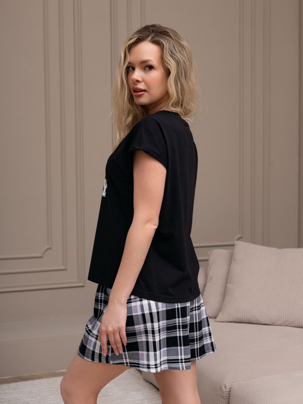 Костюм женский Мишель-5 Виотекс ЧЁРНЫЙ