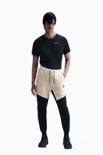 Штаны Nike Sportswear Tech Fleece