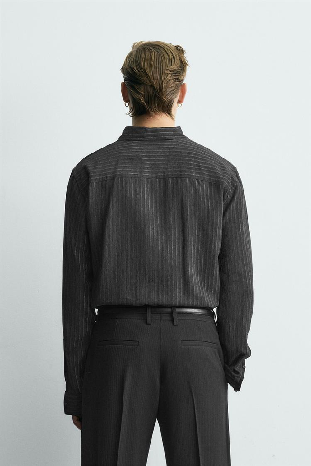 ZARA РУБАШКА СТРУЯЩЕГОСЯ ПОКРОЯ В ПОЛОСКУ С БЛЕСКОМ LIMITED EDITION, ЧЕРНЫЙ