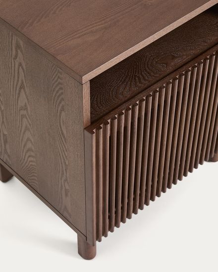 Прикроватная тумбочка Beyla из ясеня с отделкой под орех