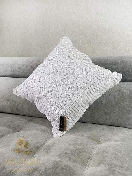 Подушка декоративная "Кружево" белая 45x45x10см от J-LINE
