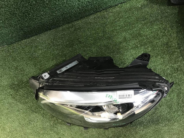 Фара левая Mercedes GLC X253 (2015-2019) LED