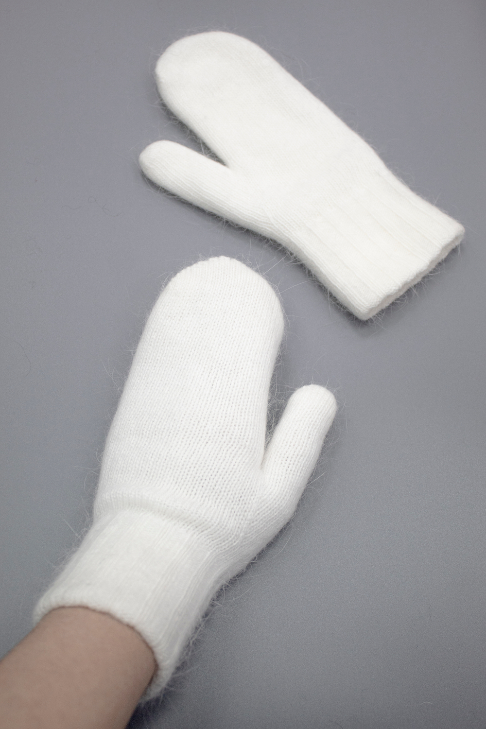 Варежки В417-02 экрю