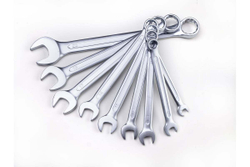 Набор инструмента СЕРВИС КЛЮЧ 82 предмета, чемодан 71082