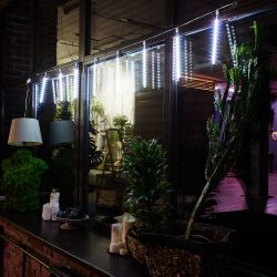 ULD-E2403-144-DTK WHITE IP44 METEOR Занавес светодиодный фигурный Падающие звезды. соединяемый. 2х0.3м. 8 подвесов. Белый свет. Провод прозрачный. TM Uniel.