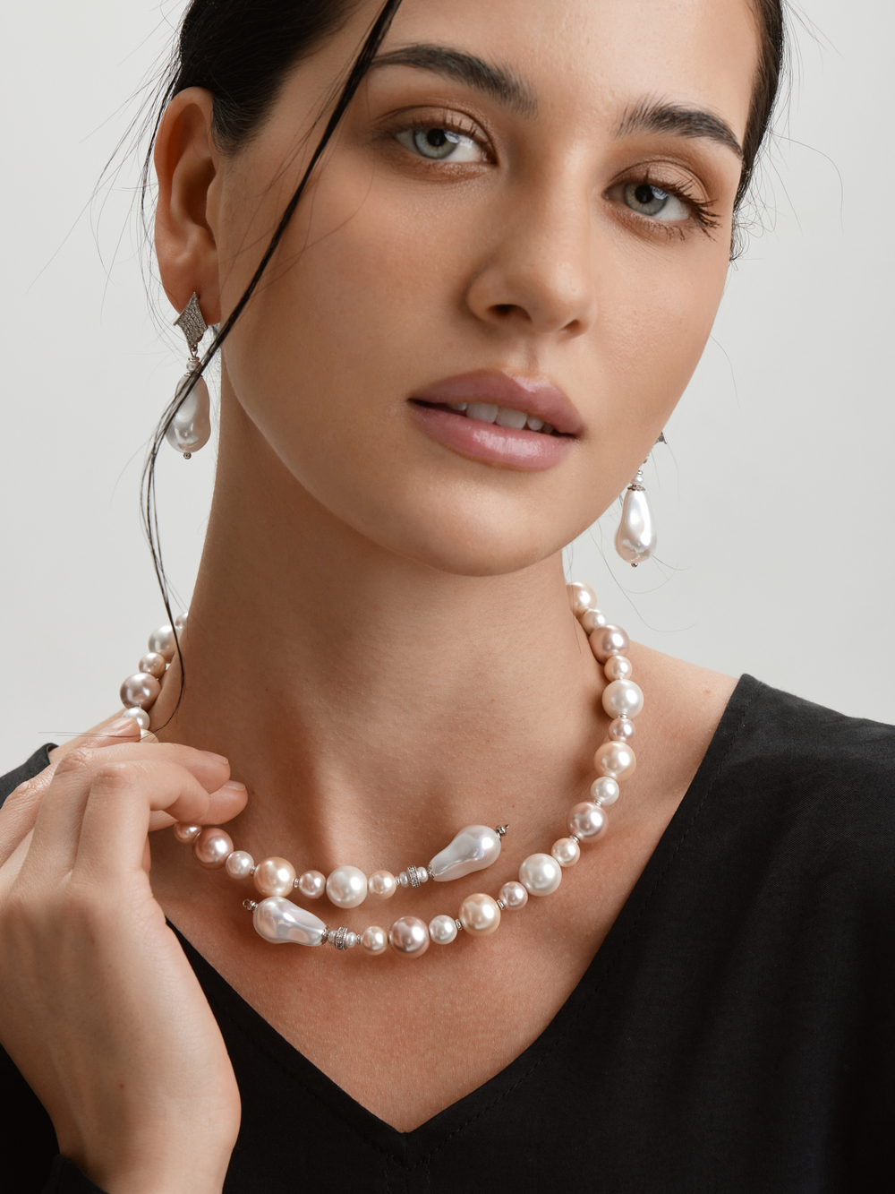 91003751 Колье Selena Pearls